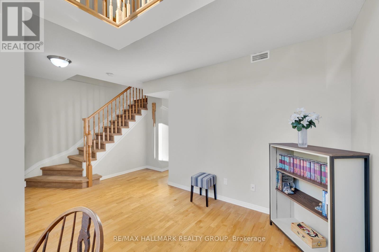 4 - 577 Reardon Private, Ottawa, Ontario  K1V 2K9 - Photo 31 - X12605084