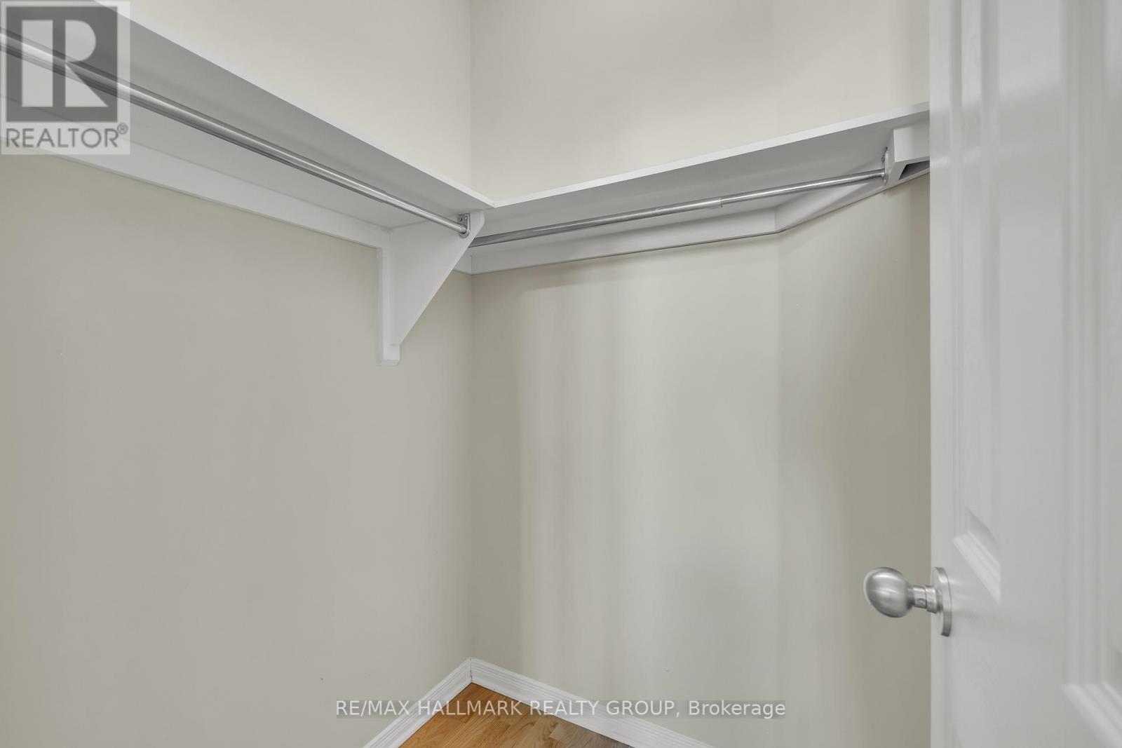 4 - 577 Reardon Private, Ottawa, Ontario  K1V 2K9 - Photo 37 - X12605084