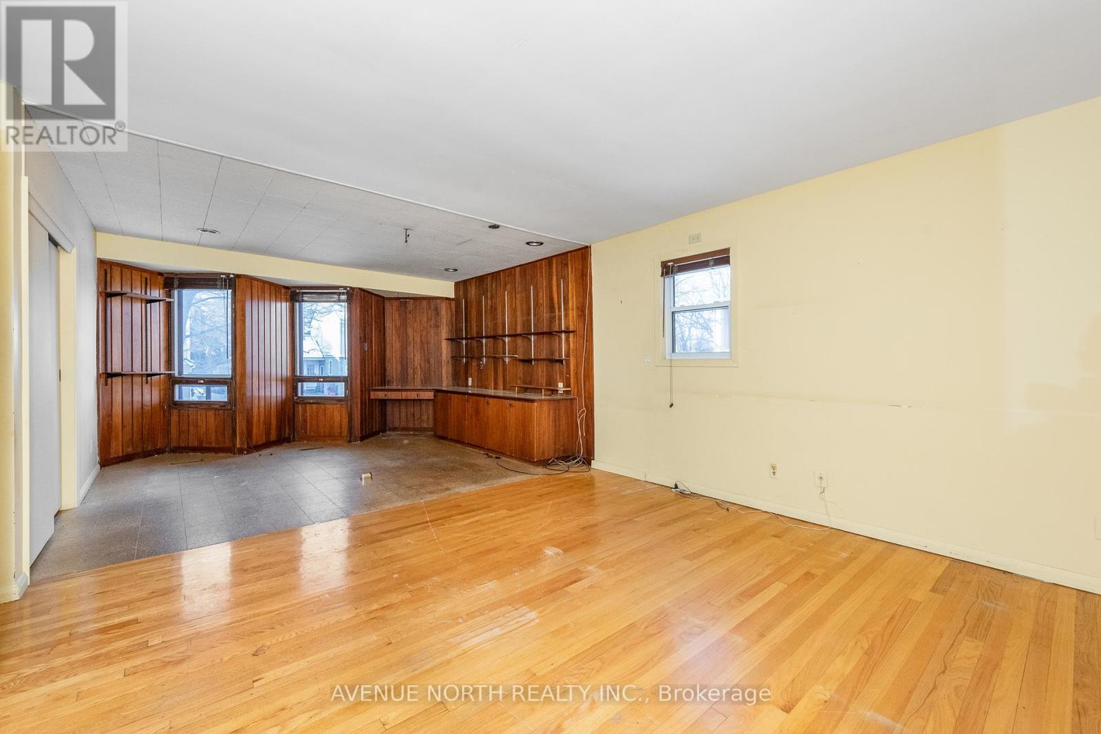 201 Latchford Road, Ottawa, Ontario  K1Z 5W1 - Photo 26 - X12605236