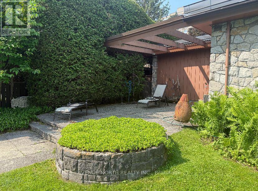 201 Latchford Road, Ottawa, Ontario  K1Z 5W1 - Photo 44 - X12605236