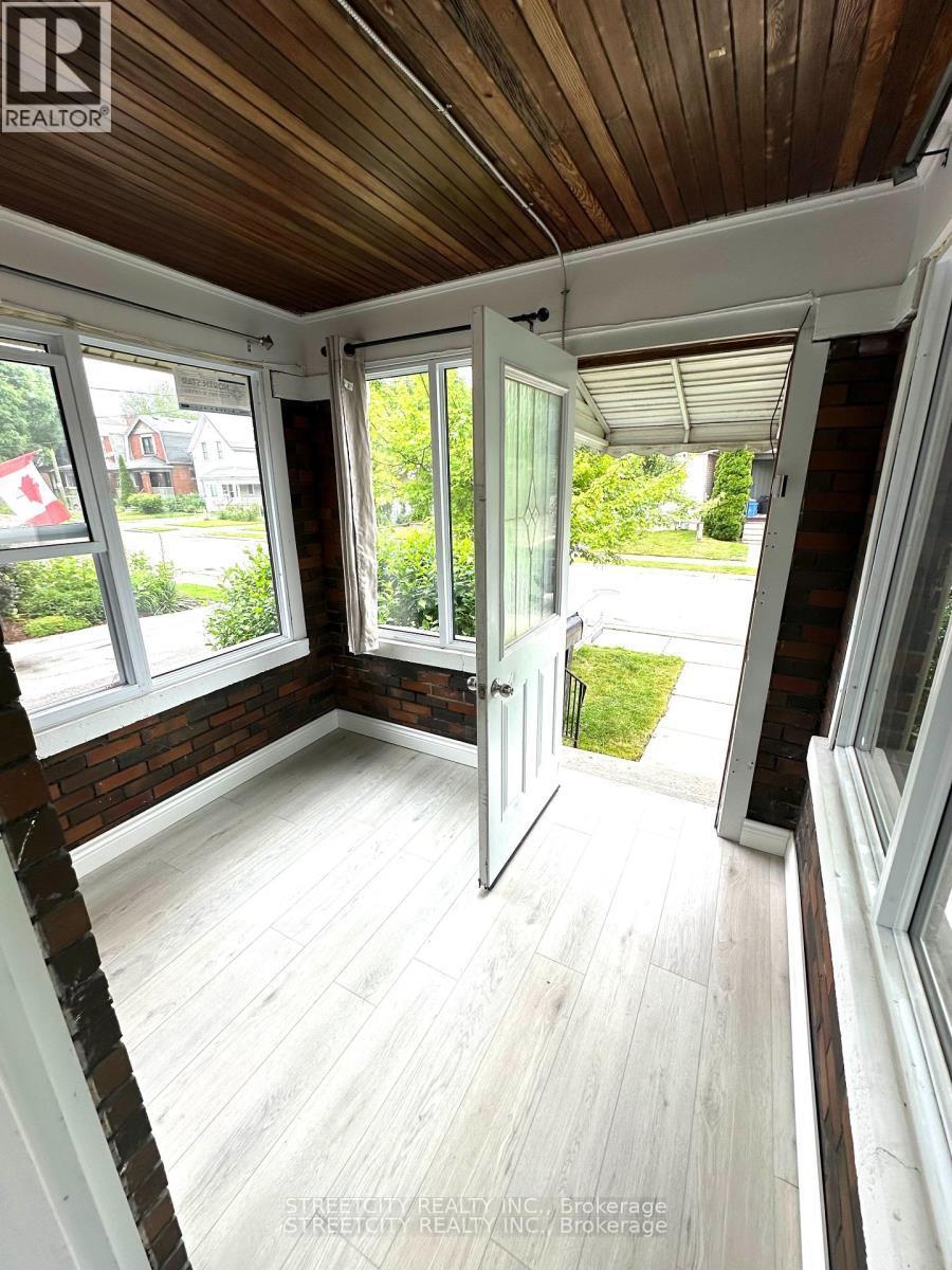 437 Charlotte Street, London East, Ontario  N5W 4A5 - Photo 7 - X12605046