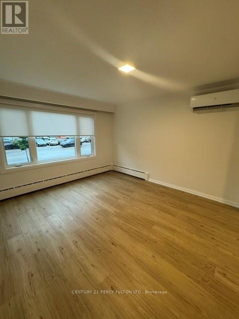 3 - 167 Thirtieth Street, Toronto, Ontario  M8V 4E5 - Photo 6 - W12048536