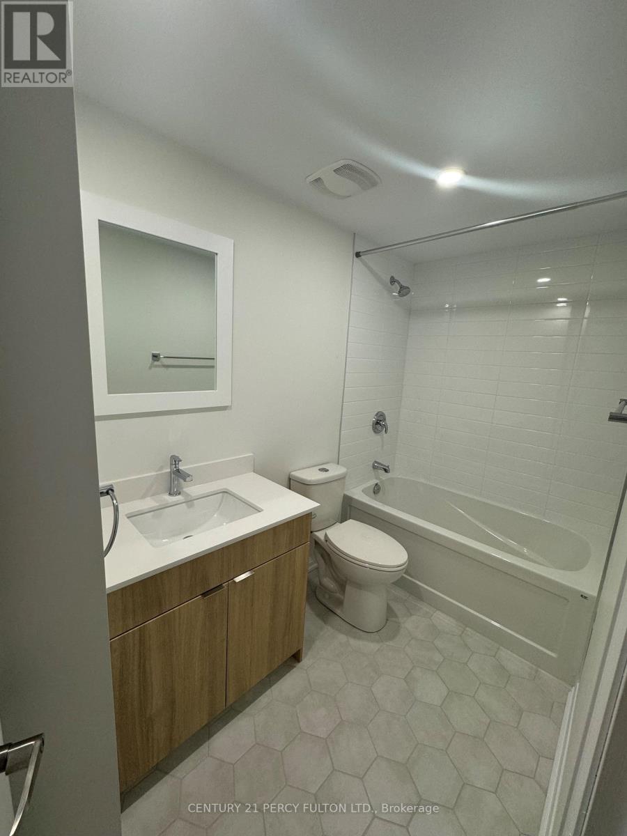 3 - 167 Thirtieth Street, Toronto, Ontario  M8V 4E5 - Photo 8 - W12048536