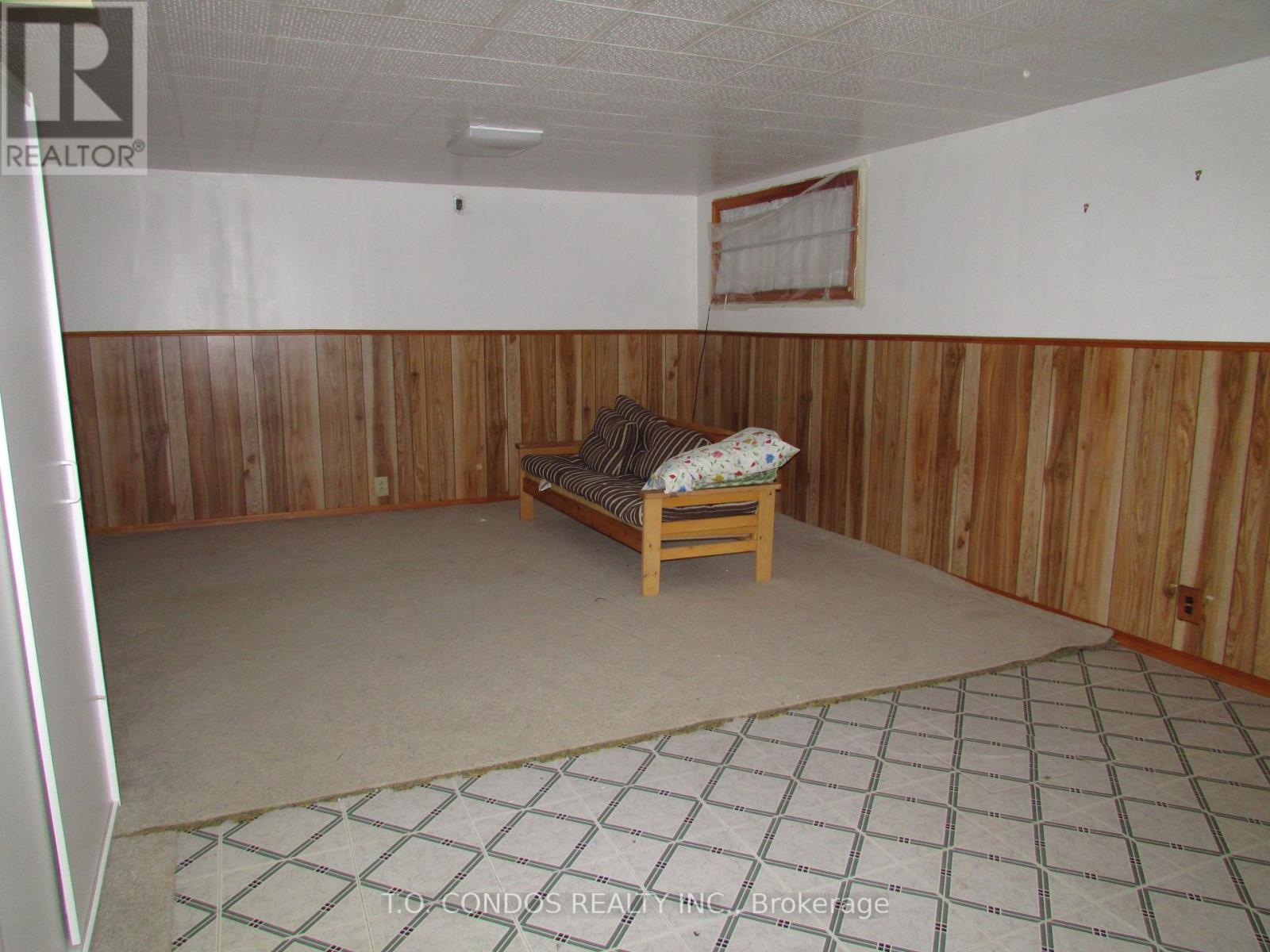 21 Black Creek Boulevard, Toronto, Ontario  M6N 2K6 - Photo 21 - W12596226