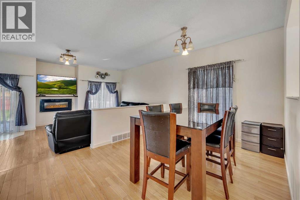 137 Martinpark Way Ne, Calgary, Alberta  T3J 3M8 - Photo 8 - A2273200