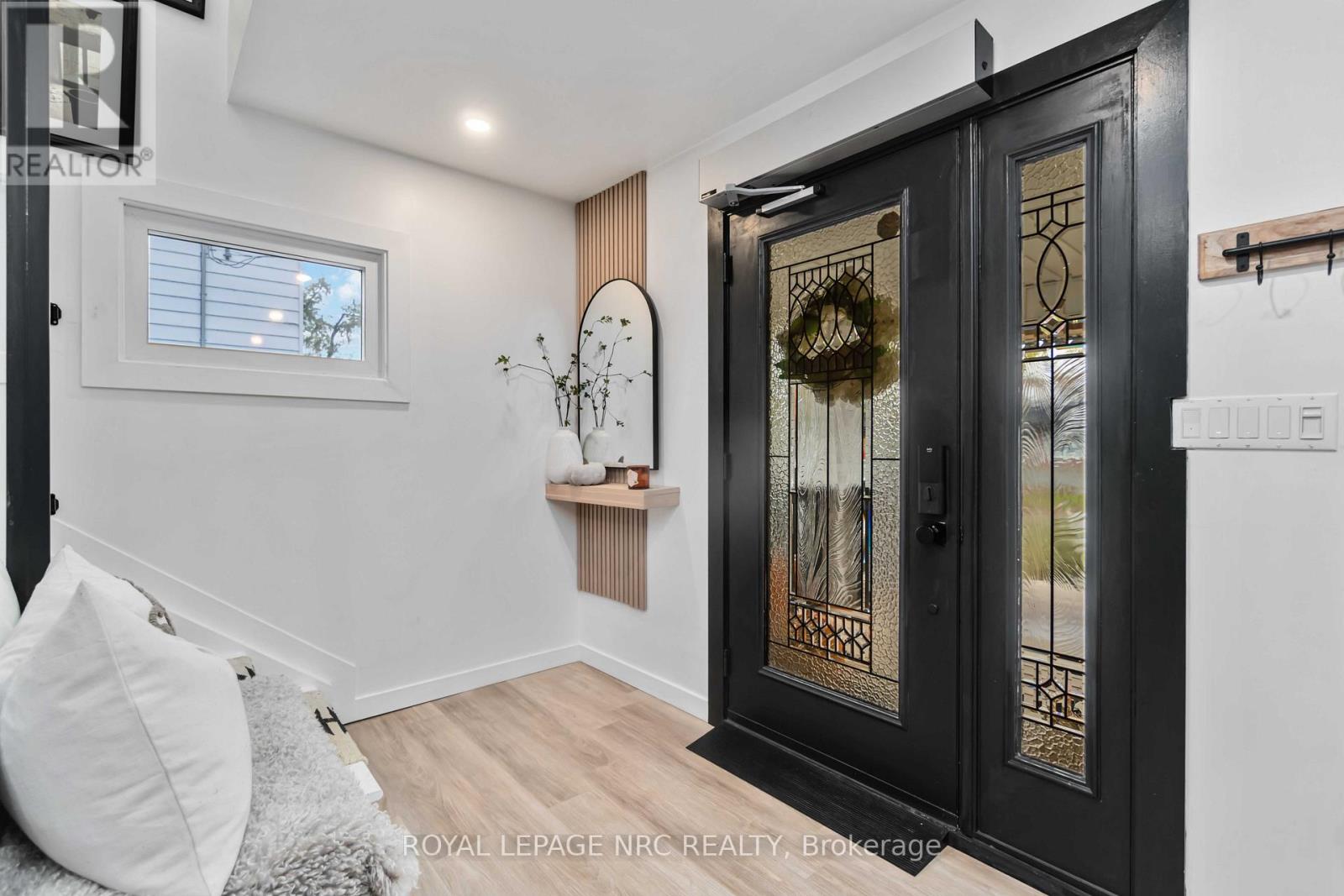 252 Emerick Avenue, Fort Erie, Ontario  L2A 2W5 - Photo 10 - X12605196