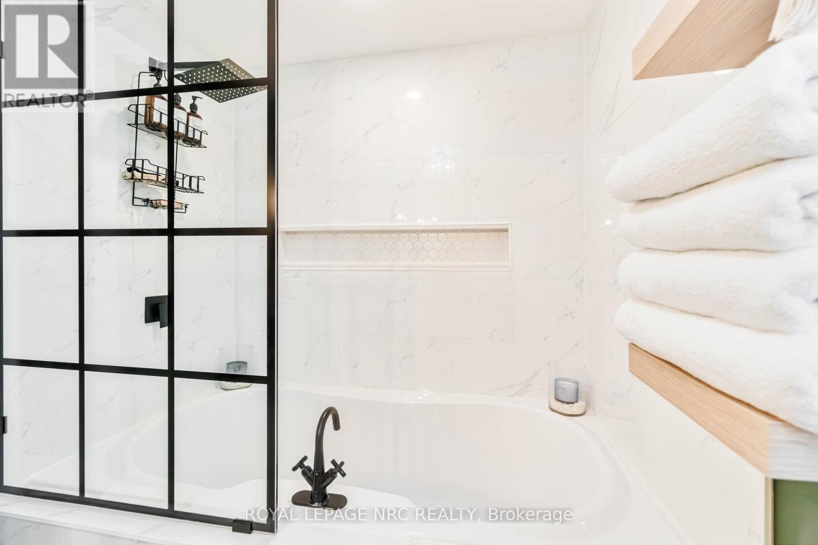 252 Emerick Avenue, Fort Erie, Ontario  L2A 2W5 - Photo 14 - X12605196