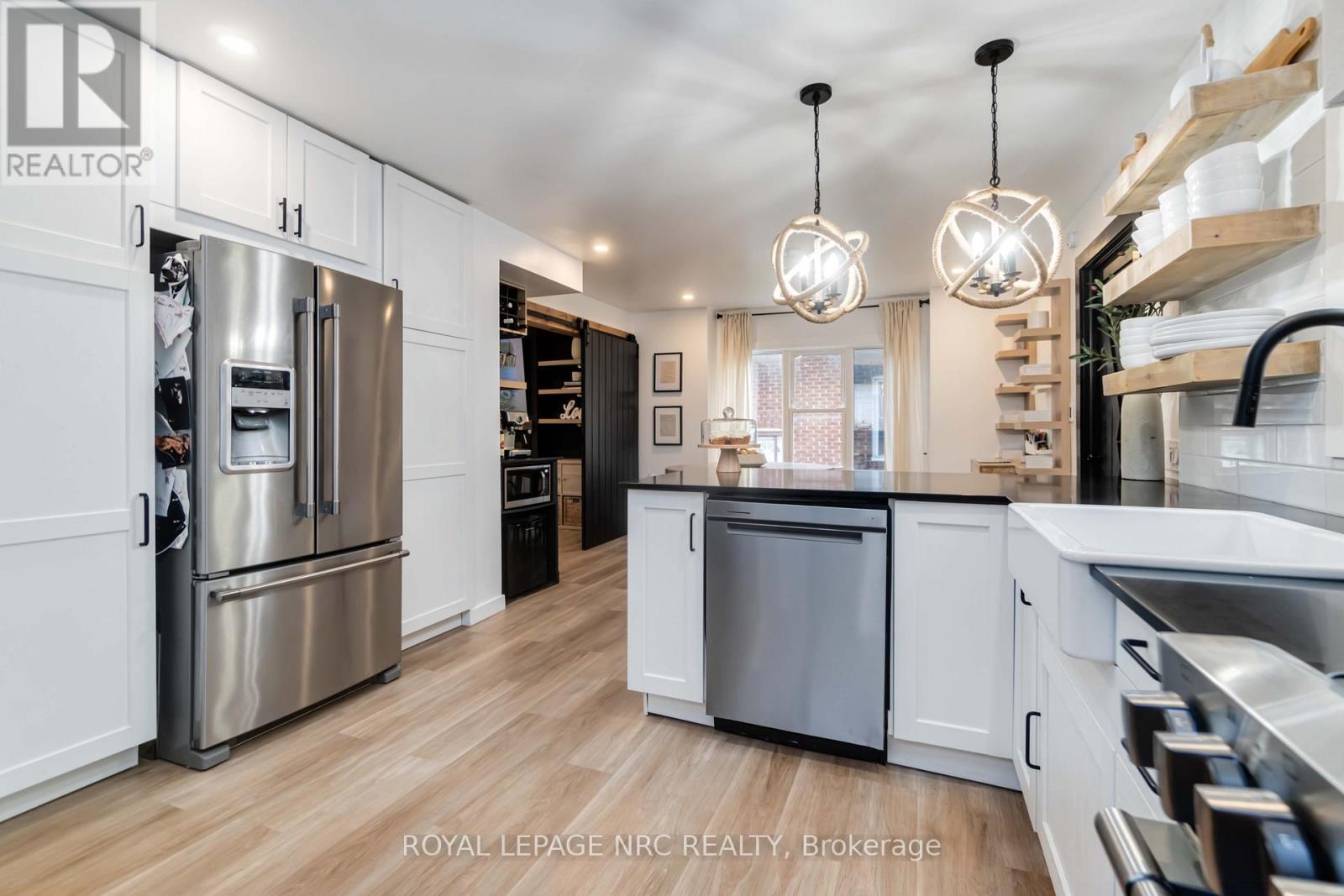 252 Emerick Avenue, Fort Erie, Ontario  L2A 2W5 - Photo 9 - X12605196