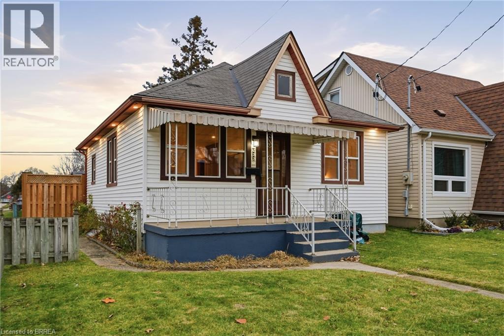 366 WELLINGTON Street, Brantford, Ontario