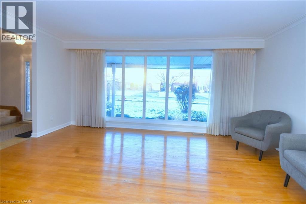 510 Cumberland Avenue, Burlington, Ontario  L7N 2X2 - Photo 2 - 40780907