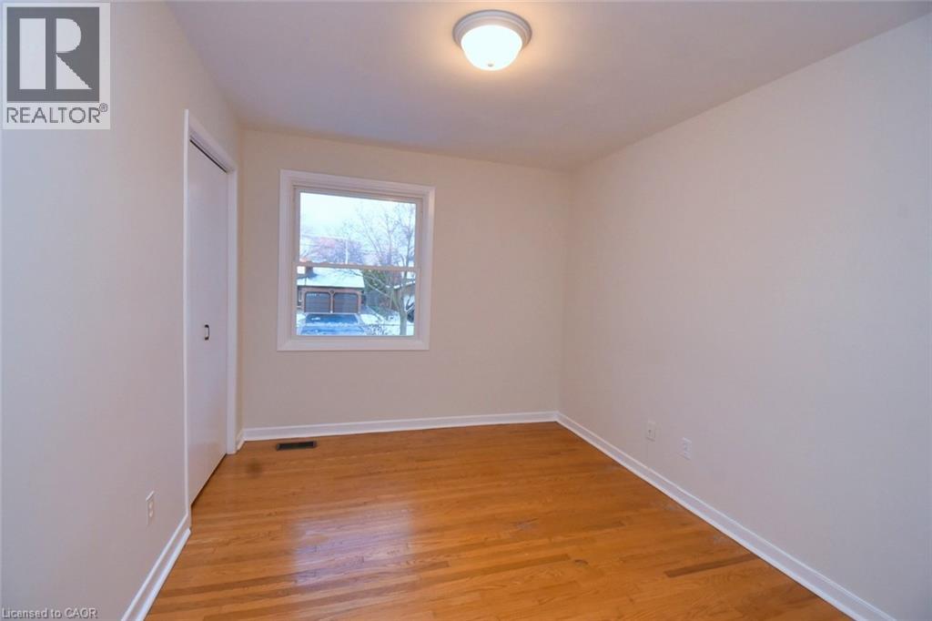 510 Cumberland Avenue, Burlington, Ontario  L7N 2X2 - Photo 12 - 40780907