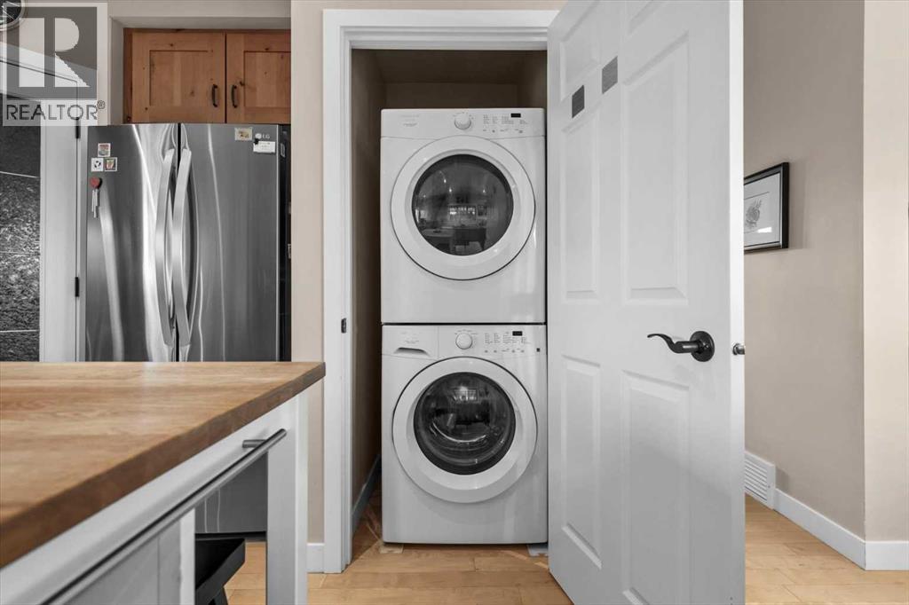 4504 70 Street Nw, Calgary, Alberta  T3B 2K6 - Photo 15 - A2270830