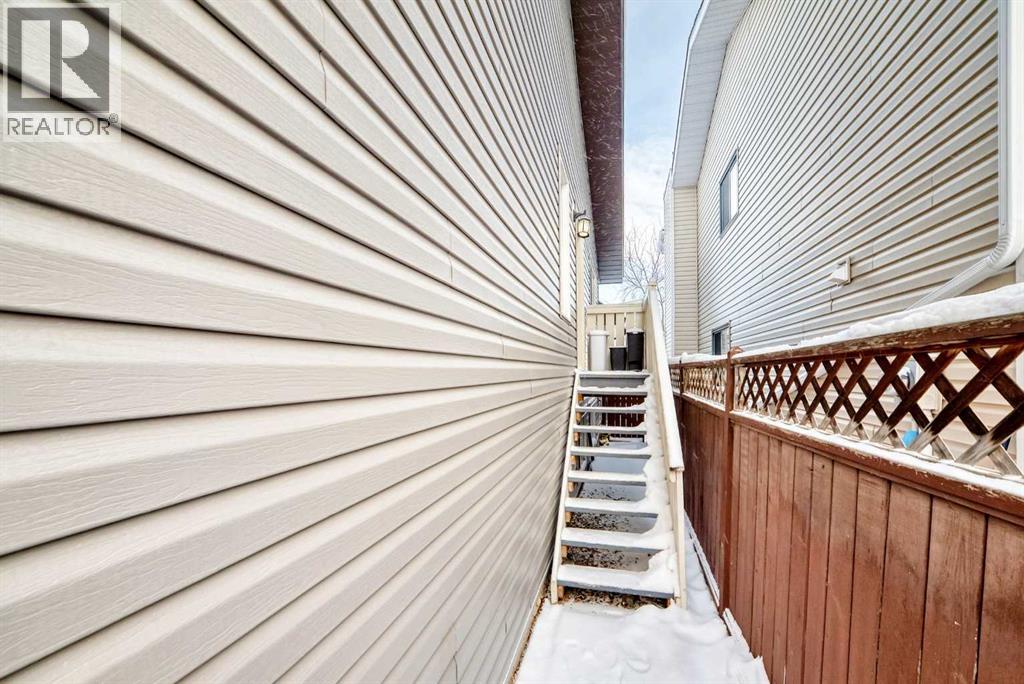 219 Sandstone Drive Nw, Calgary, Alberta  t3k 3b9 - Photo 25 - A2272588