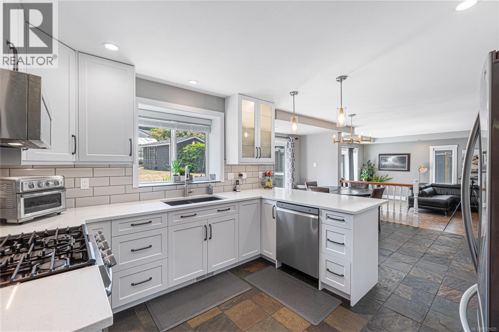 5541 Westdale Rd, Nanaimo, British Columbia  V9V 1G4 - Photo 8 - 1021625