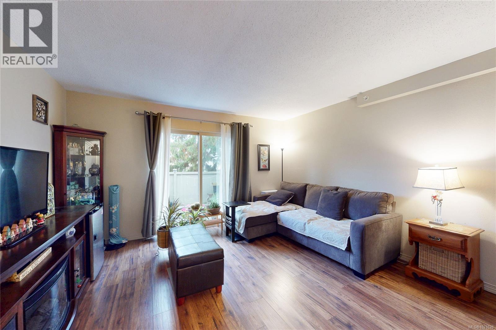 77 4061 Larchwood Dr, Saanich, British Columbia  V8V 3K4 - Photo 10 - 1021628