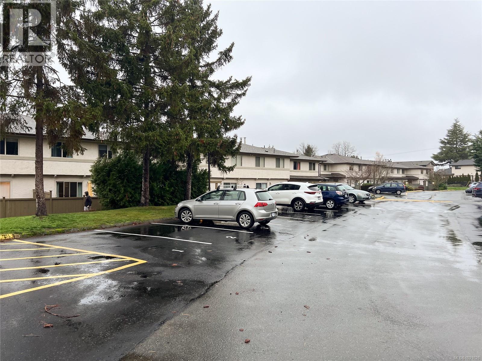 77 4061 Larchwood Dr, Saanich, British Columbia  V8V 3K4 - Photo 40 - 1021628