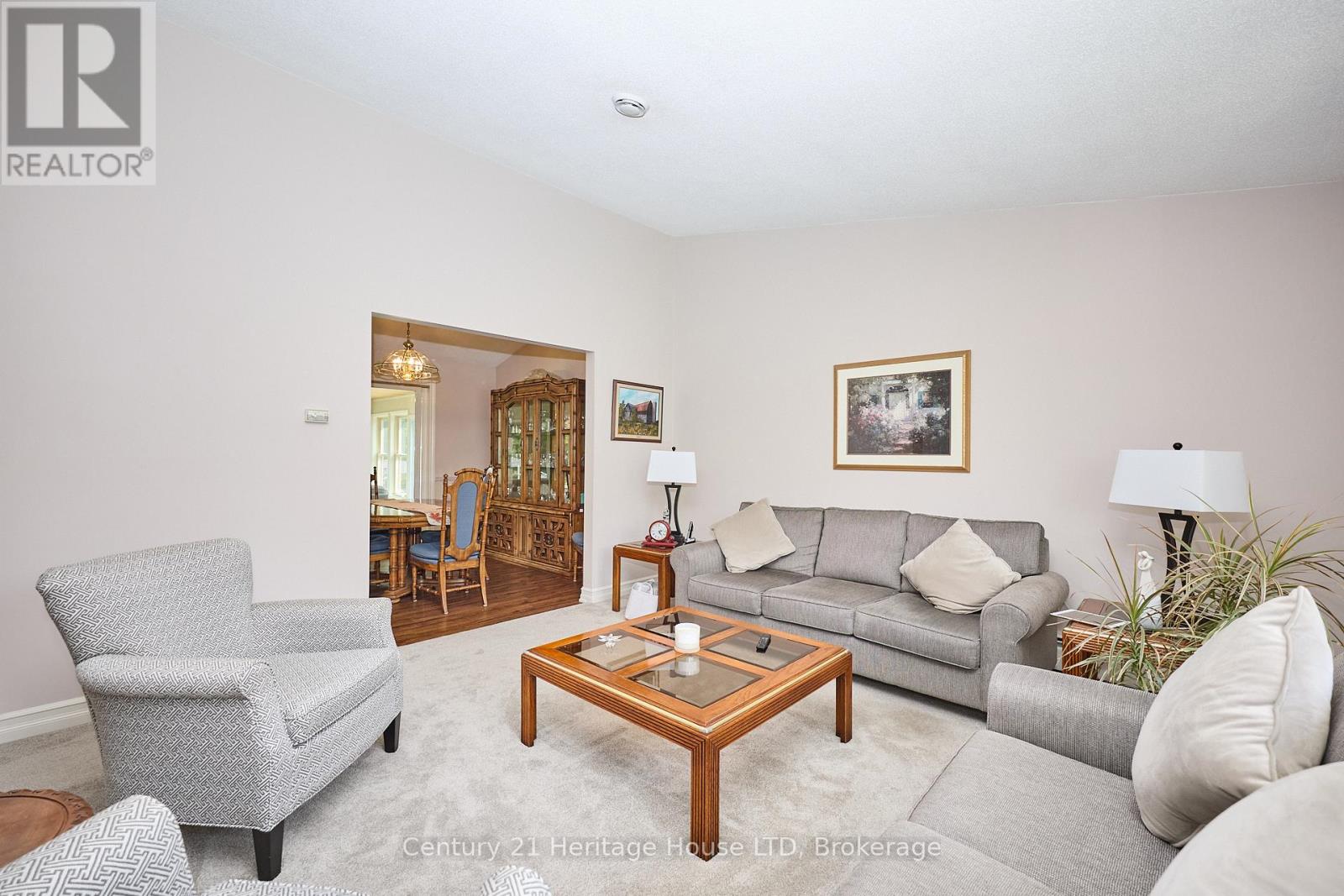 544 Rosehill Road, Fort Erie, Ontario  L2A 5M4 - Photo 10 - X12413166