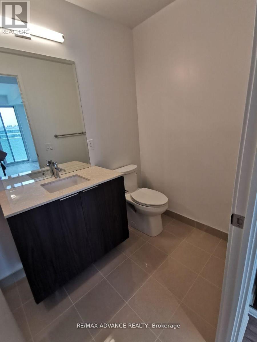 1104 - 15 Queens Quay E, Toronto, Ontario  M5E 0A4 - Photo 9 - C12605034