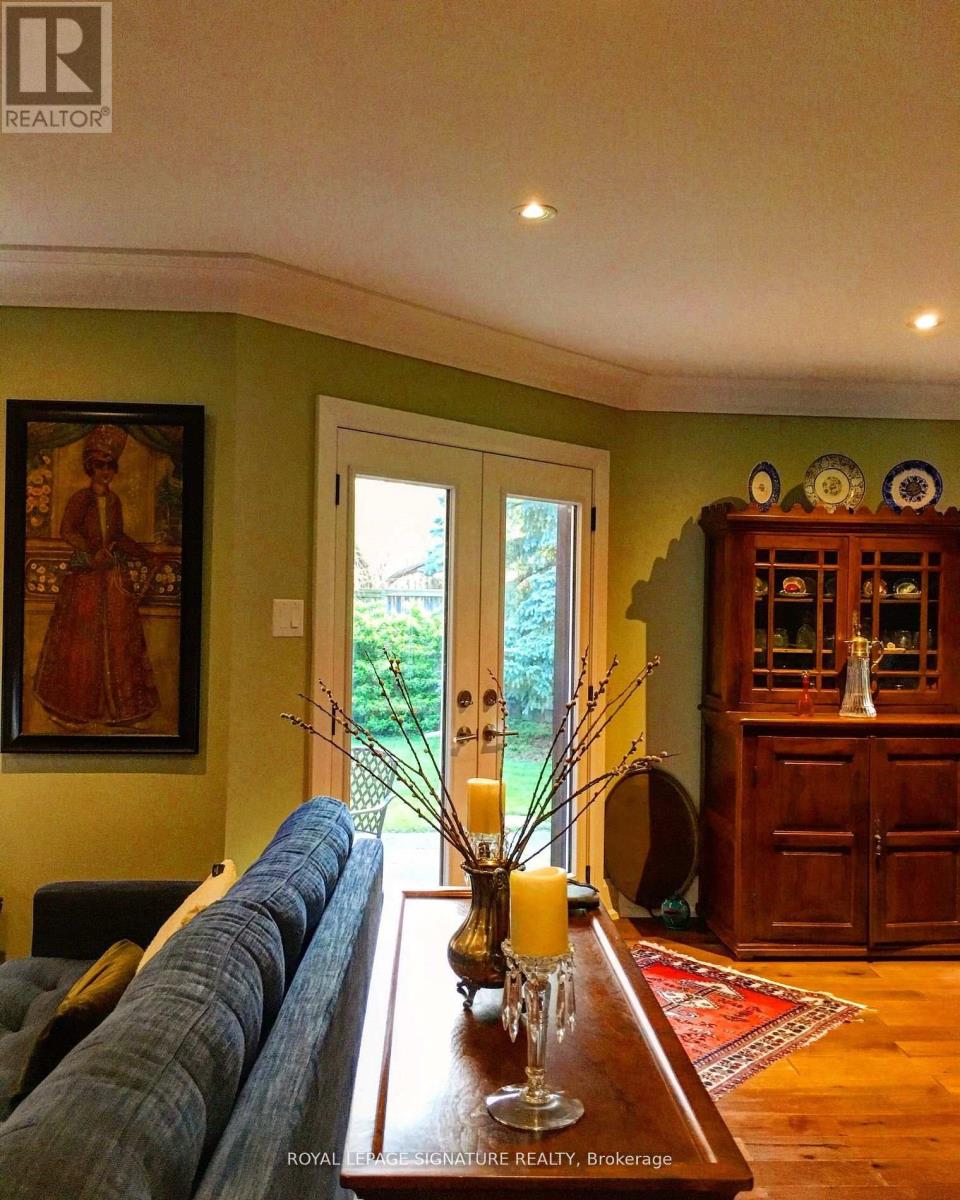 30 Chiswell Crescent, Toronto, Ontario  M2N 6E1 - Photo 7 - C12605048