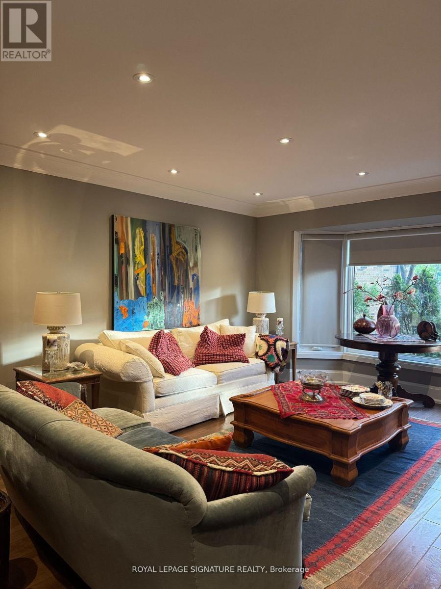 30 Chiswell Crescent, Toronto, Ontario  M2N 6E1 - Photo 8 - C12605048