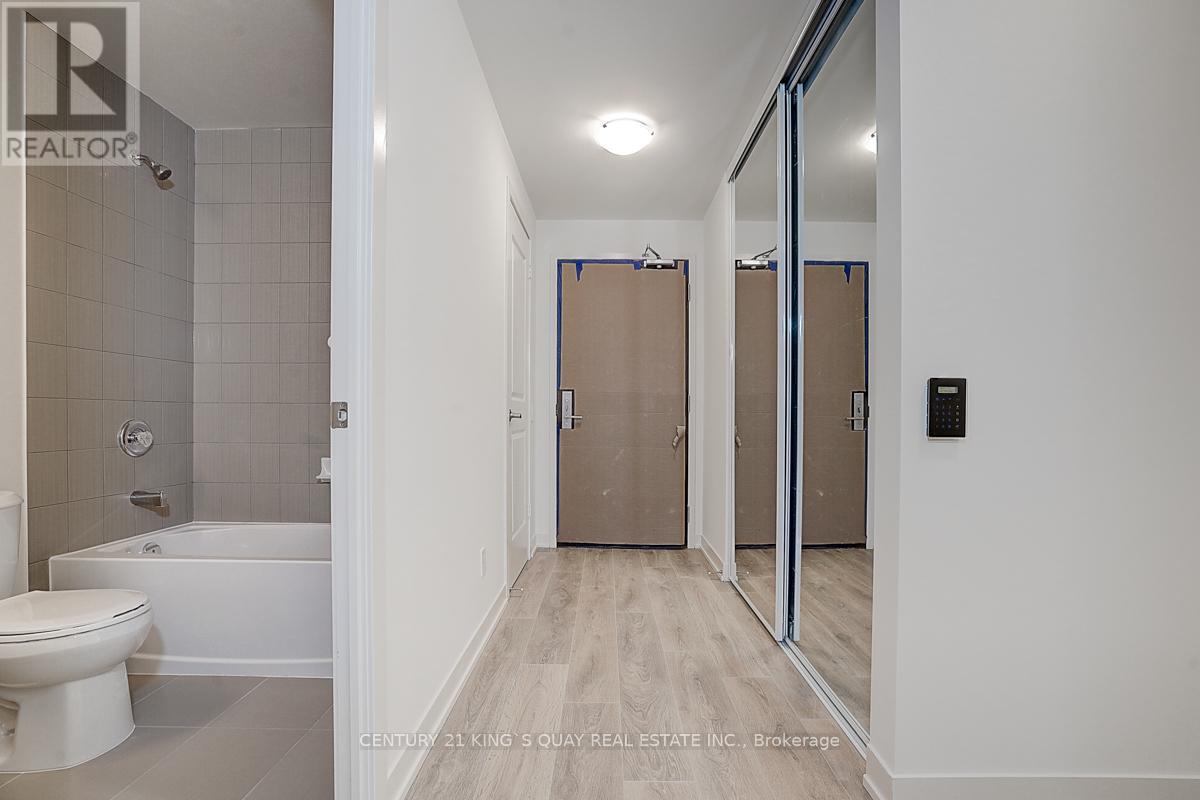 2019 - 4955 Yonge Street, Toronto, Ontario  M2N 0L8 - Photo 6 - C12605060