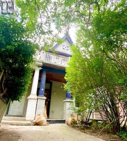 2 - 157 Huron Street, Toronto, Ontario  M5T 2B6 - Photo 1 - C12605090