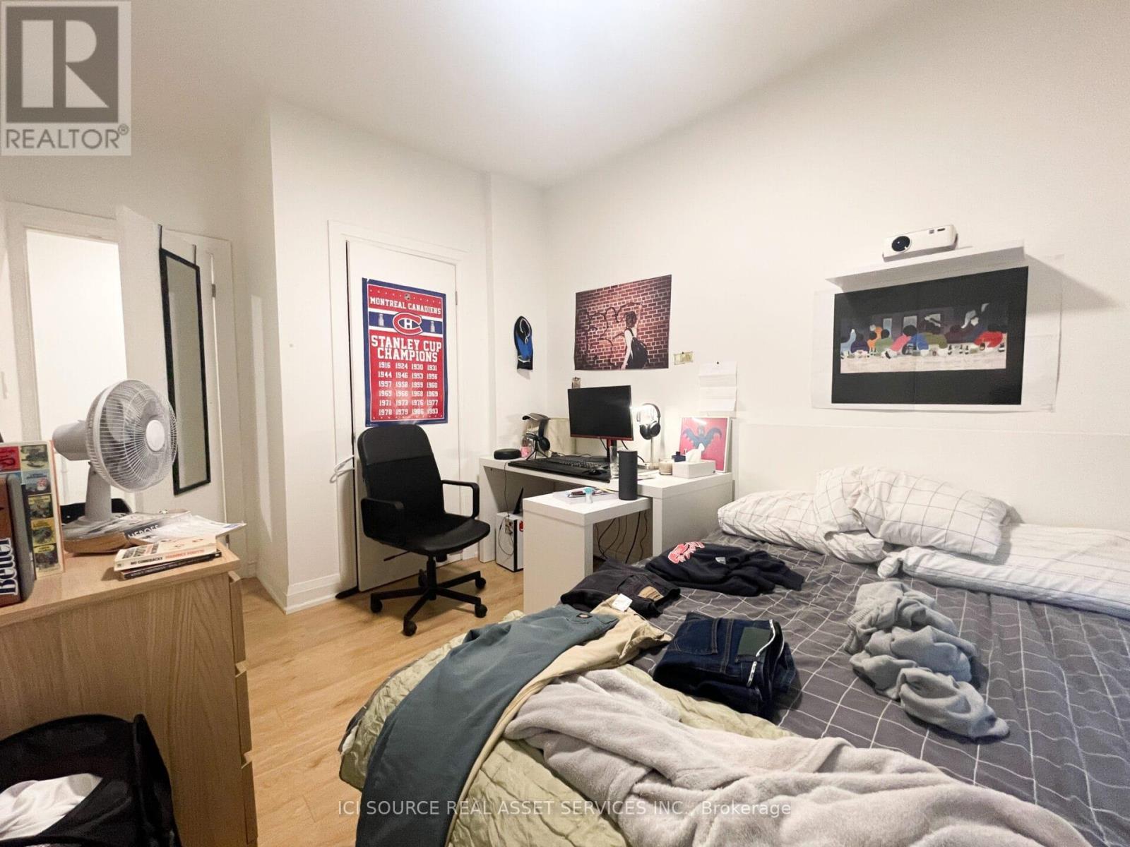 2 - 157 Huron Street, Toronto, Ontario  M5T 2B6 - Photo 16 - C12605090