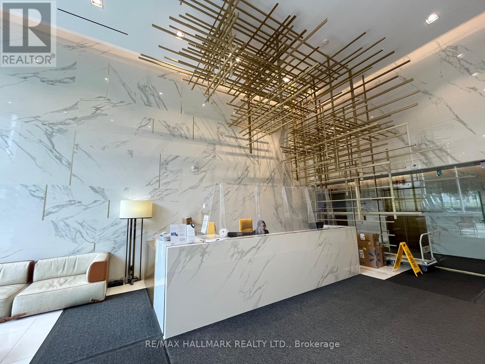 4003 - 85 Wood Street, Toronto, Ontario  M4Y 0E8 - Photo 3 - C12605130