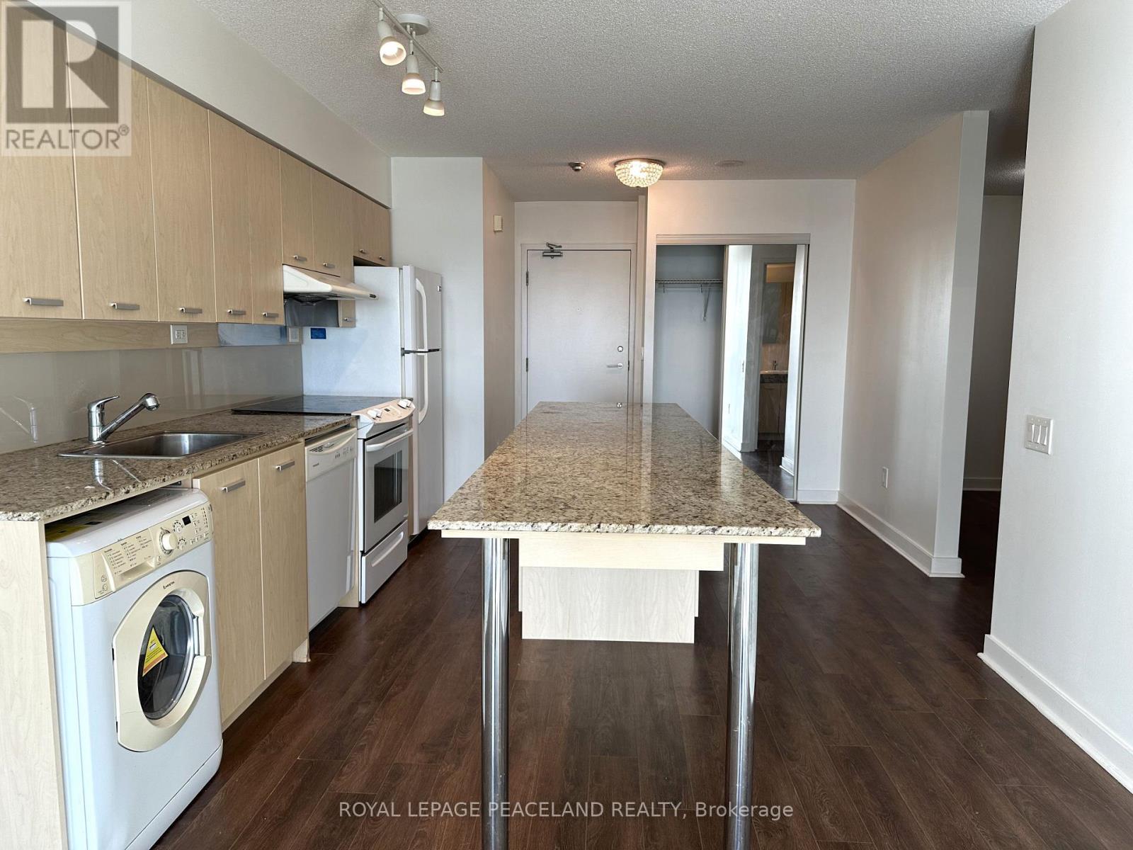 601 - 29 Singer Court, Toronto, Ontario  M2K 0B3 - Photo 6 - C12605142