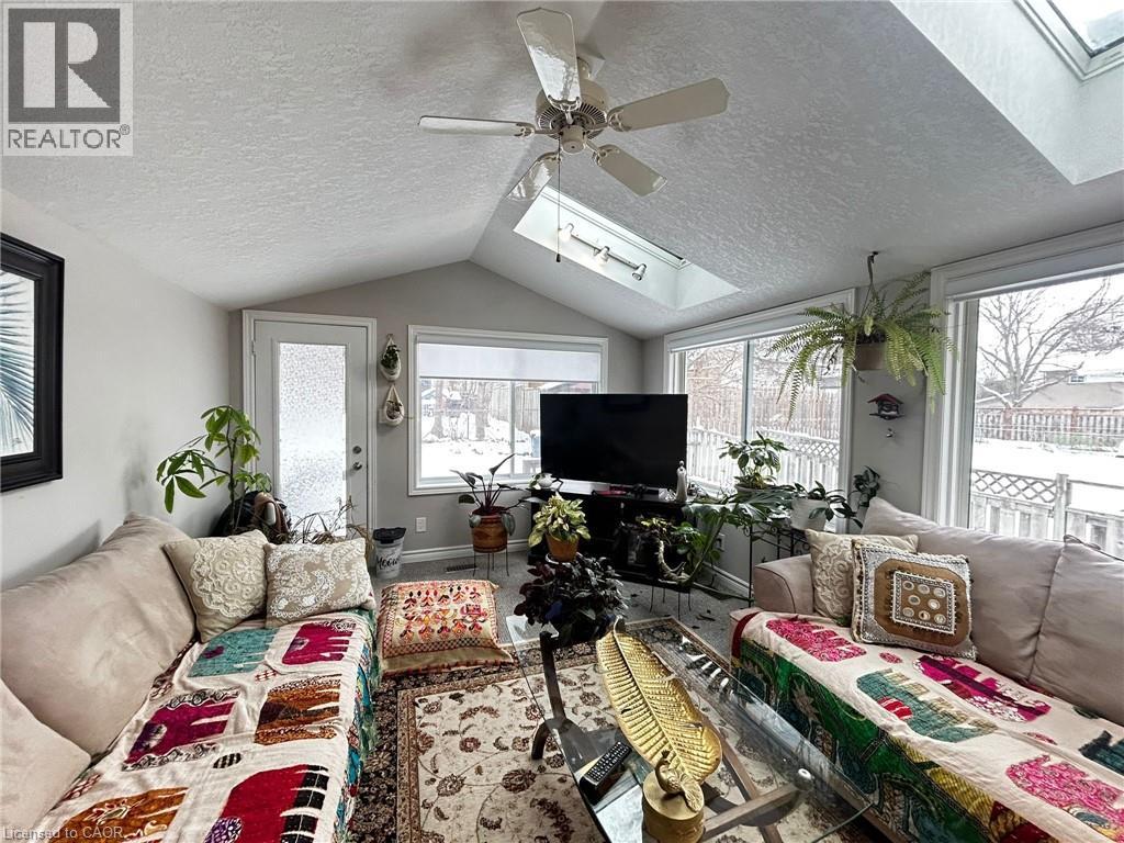 62 Lewis Crescent, Kitchener, Ontario  N2A 2T6 - Photo 21 - 40792443