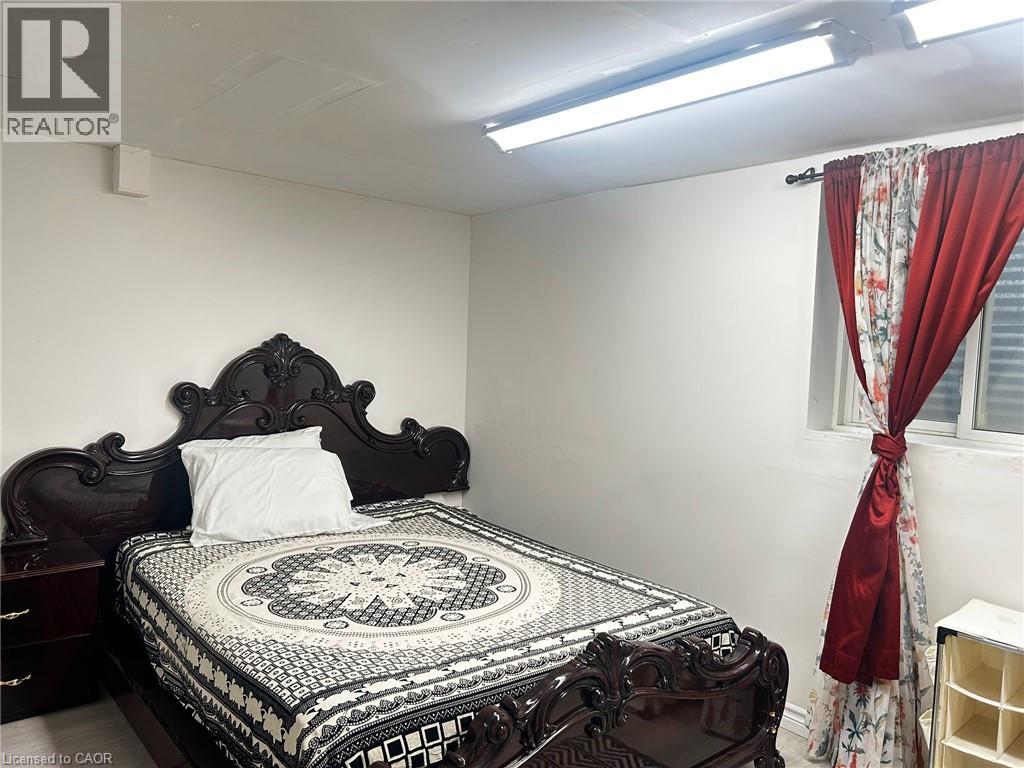 62 Lewis Crescent, Kitchener, Ontario  N2A 2T6 - Photo 28 - 40792443