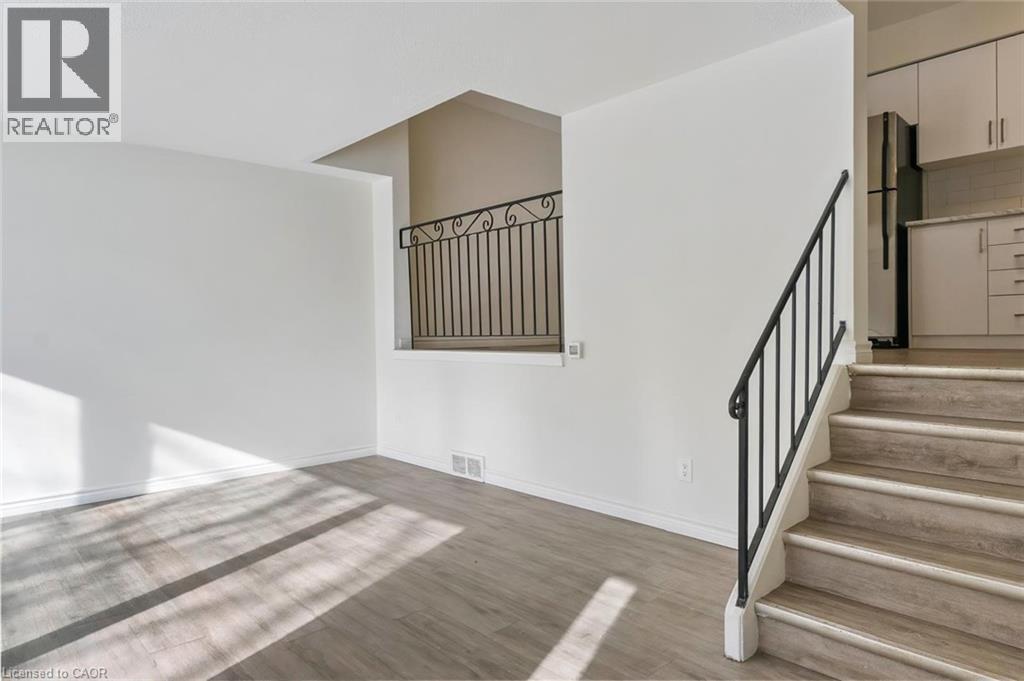 270 Montmorency Drive Unit# 512, Hamilton, Ontario  L8J 5H1 - Photo 7 - 40792385