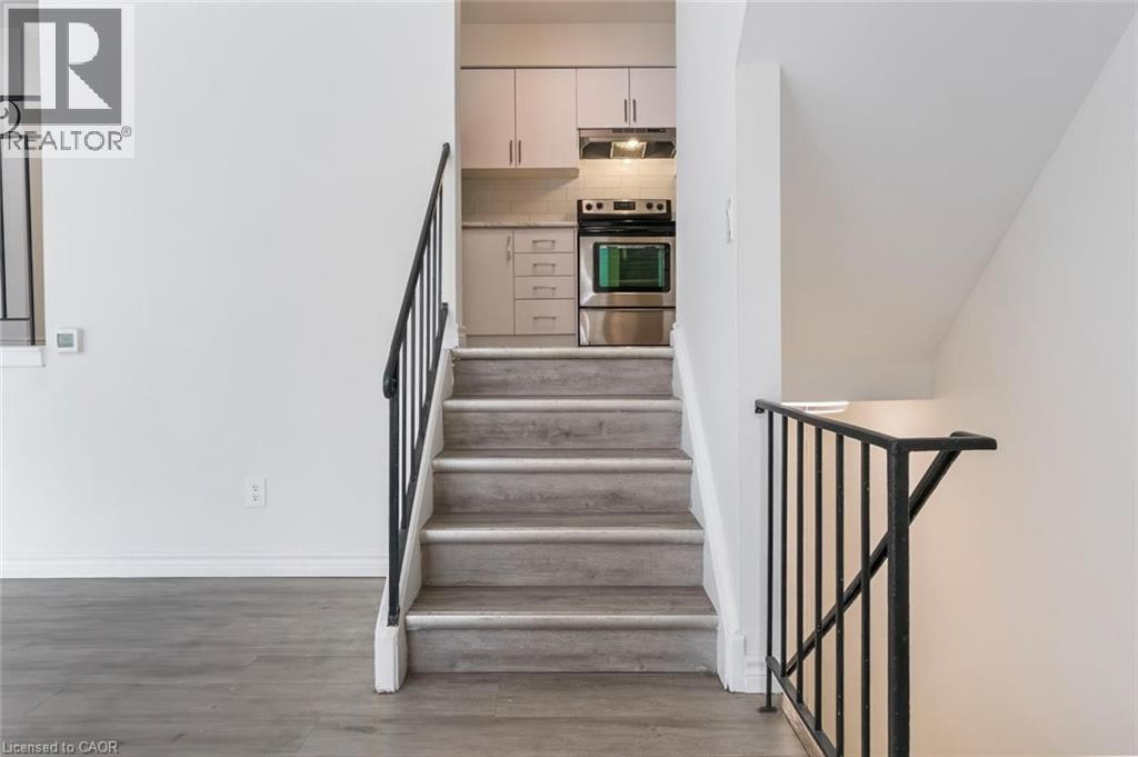 270 Montmorency Drive Unit# 512, Hamilton, Ontario  L8J 5H1 - Photo 9 - 40792385