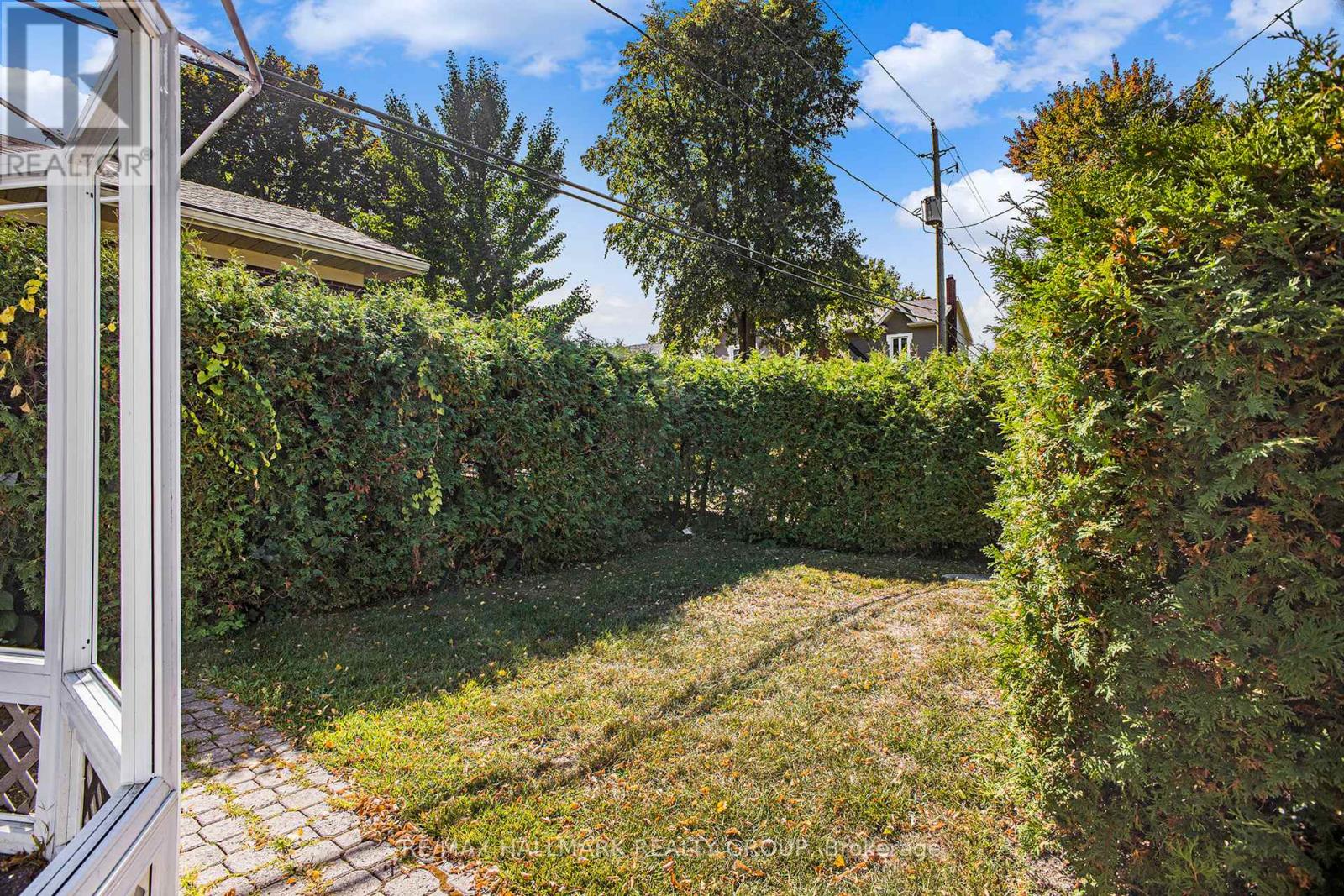 2023 Vincent Street, Ottawa, Ontario K1G 2M8 - Photo 23 - X12421966