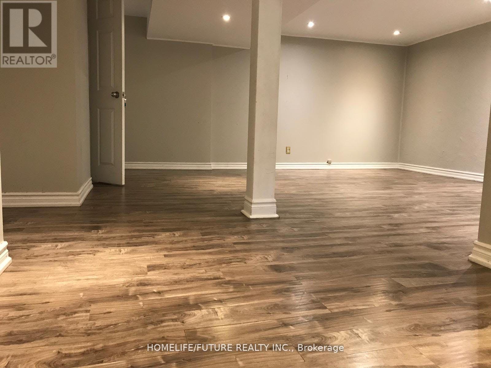 Bsmt - 37 Chopin Avenue, Toronto, Ontario M1K 2W3 - Photo 3 - E12605072