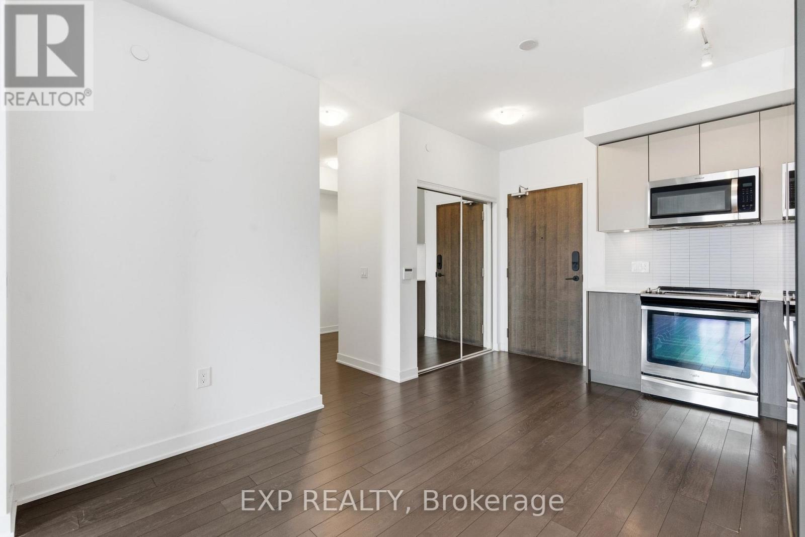 730 - 100 Eagle Rock Way, Vaughan, Ontario  L6A 5C2 - Photo 17 - N12605102