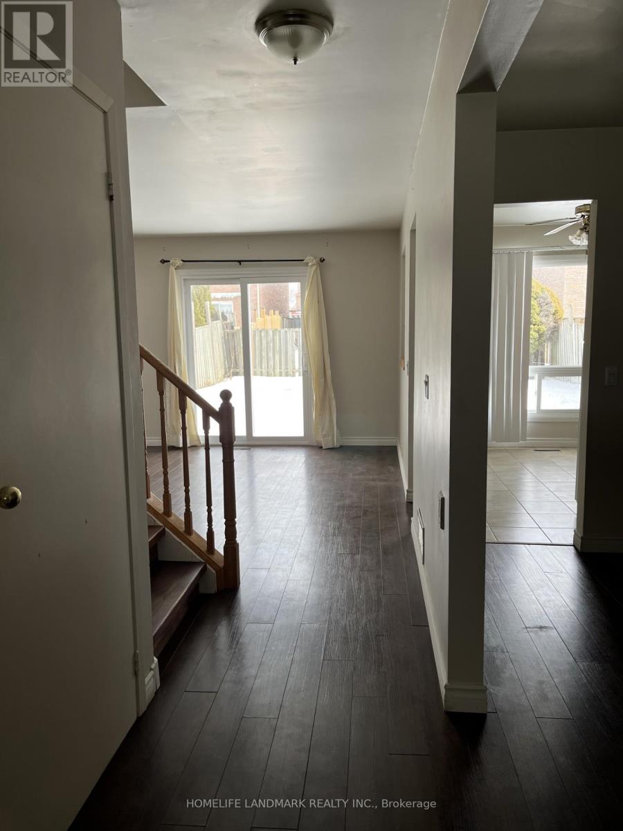 114 Mercer Crescent, Markham, Ontario L3P 4K4 - Photo 2 - N12605204