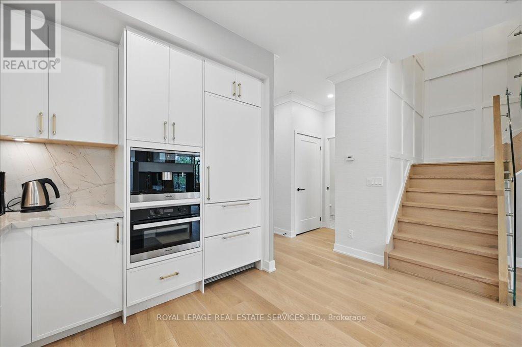 108 - 2489 Taunton Road, Oakville, Ontario  L6H 3R9 - Photo 5 - W12605080