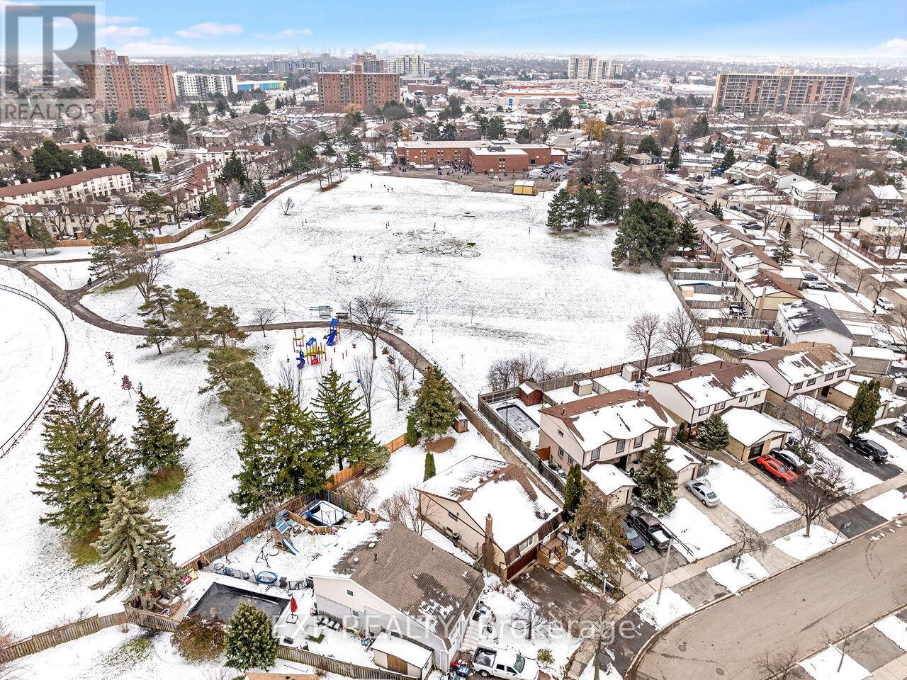 6921 Avila Road, Mississauga, Ontario  L5N 1R9 - Photo 27 - W12605098