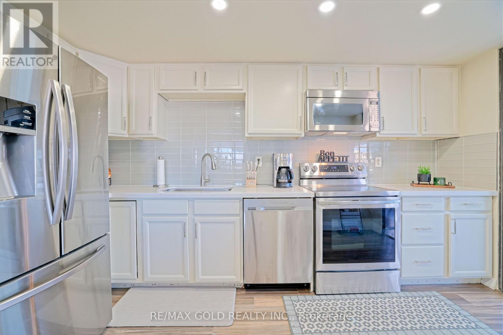 1602 - 8 Lisa Street, Brampton, Ontario  L6T 4S6 - Photo 21 - W12605104