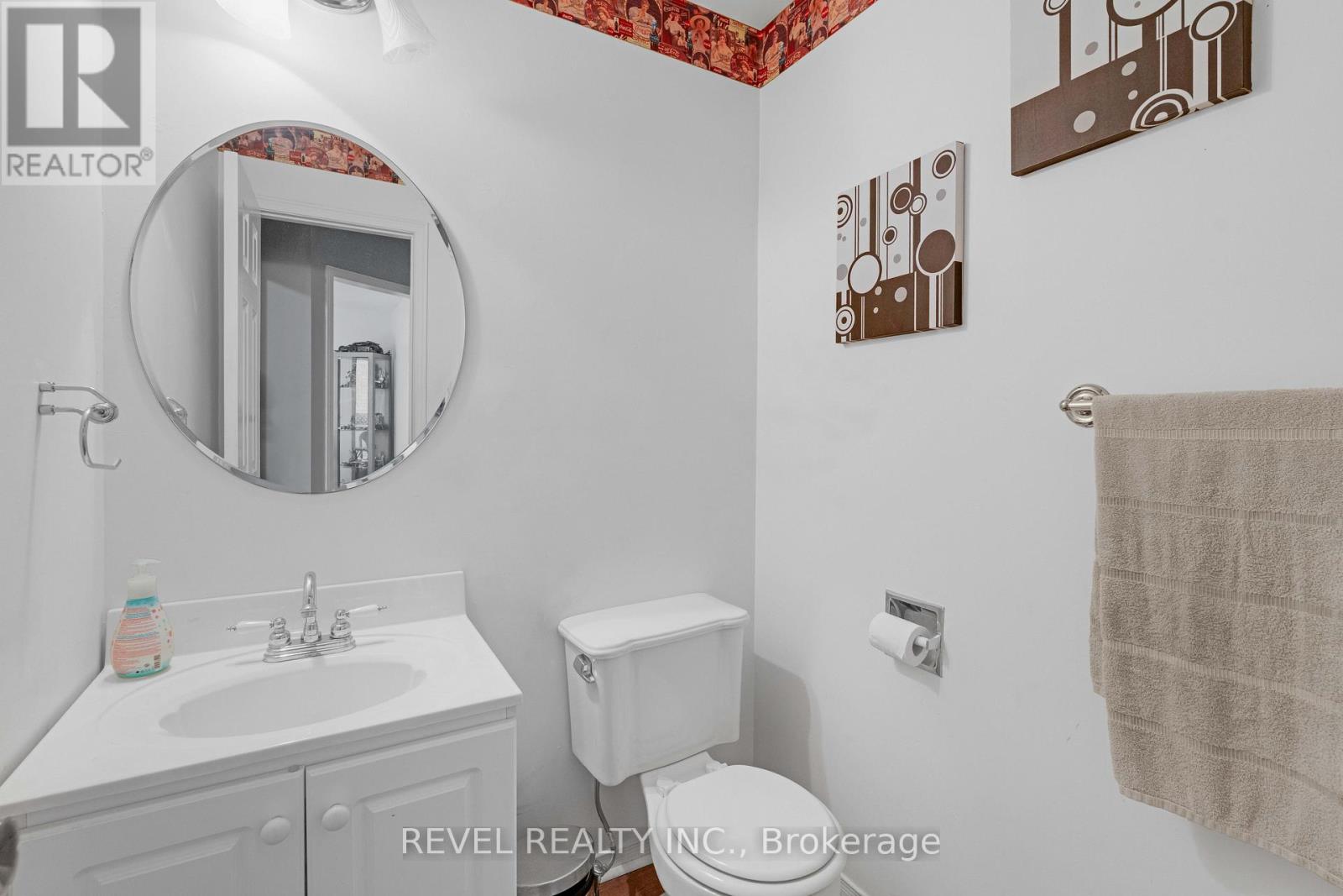 42 Deer Valley Drive, Caledon, Ontario  L7E 2E5 - Photo 12 - W12605106