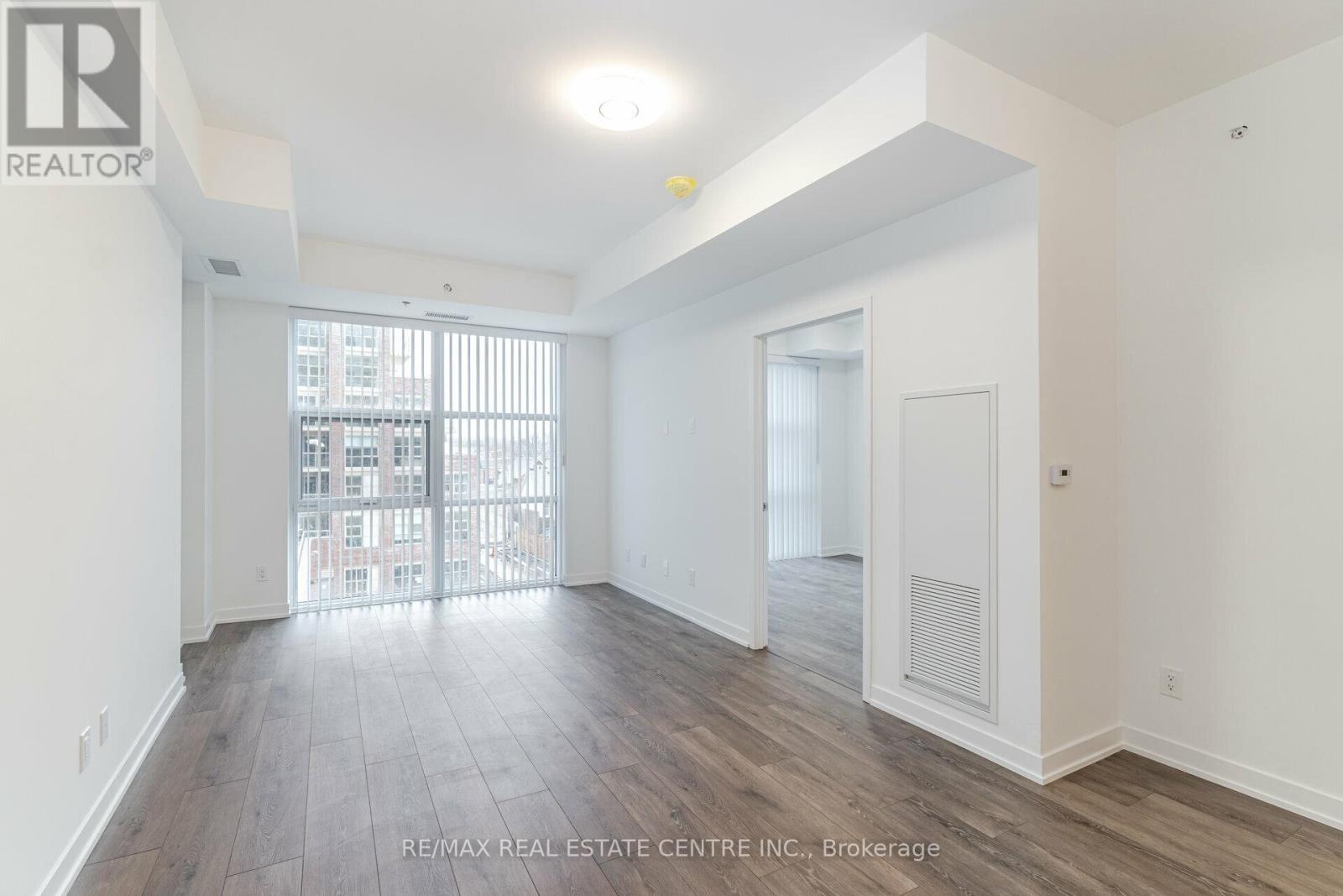 405 - 1787 St Clair Avenue, Toronto, Ontario  M6N 0B7 - Photo 10 - W12605110
