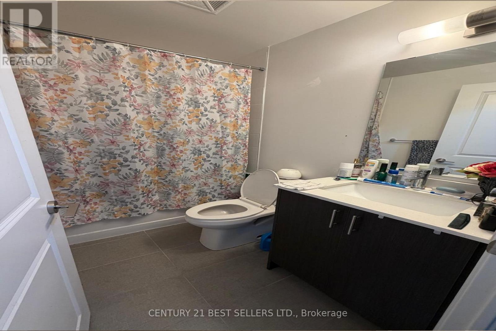 218 - 1050 Main Street E, Milton, Ontario  L9T 6H7 - Photo 6 - W12605116