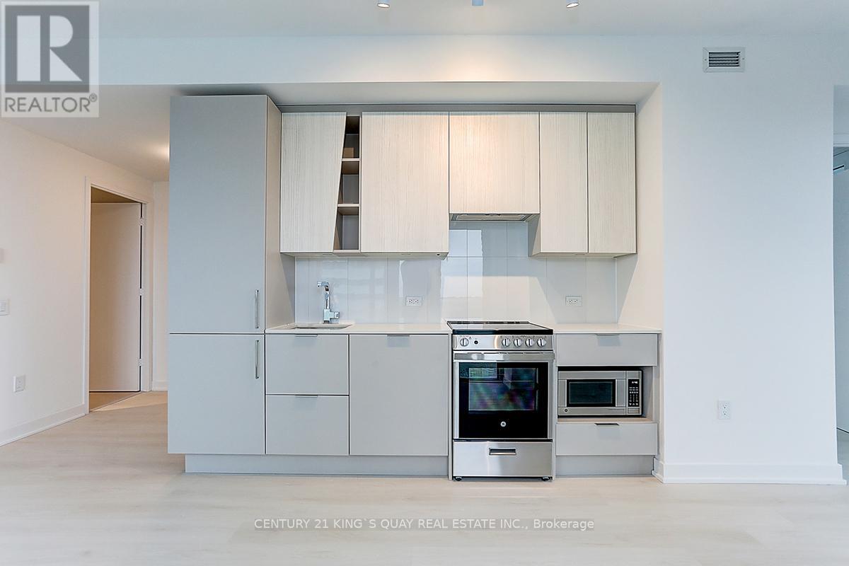 2103 - 3900 Confederation Parkway, Mississauga, Ontario  L5B 0M3 - Photo 17 - W12605136