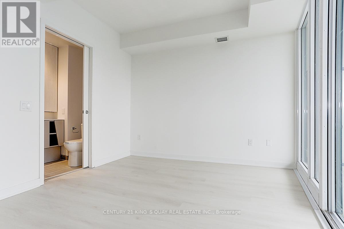 2103 - 3900 Confederation Parkway, Mississauga, Ontario  L5B 0M3 - Photo 22 - W12605136