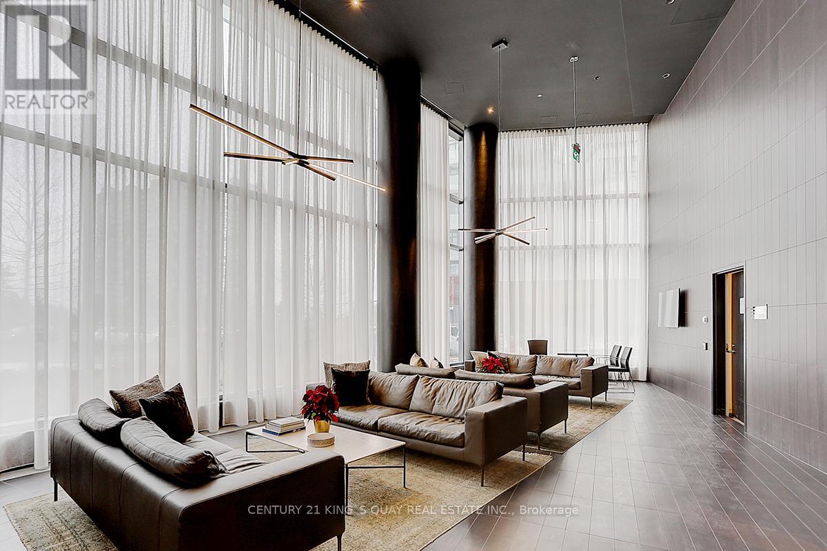 2103 - 3900 Confederation Parkway, Mississauga, Ontario  L5B 0M3 - Photo 4 - W12605136