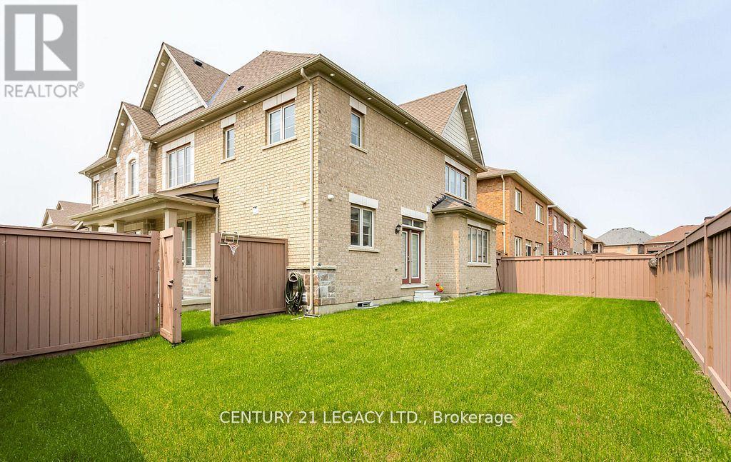 35 Farringdon Crescent, Brampton, Ontario  L7A 4Z6 - Photo 49 - W12605152
