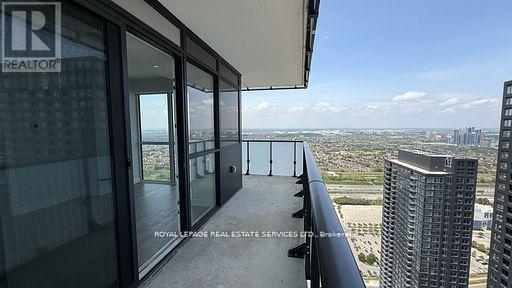 4311 - 430 Square One Drive, Mississauga, Ontario  L5B 0L6 - Photo 13 - W12605154