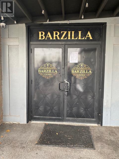 1e - 30 Rambler Drive, Brampton, Ontario  L6W 1E2 - Photo 1 - W12605172