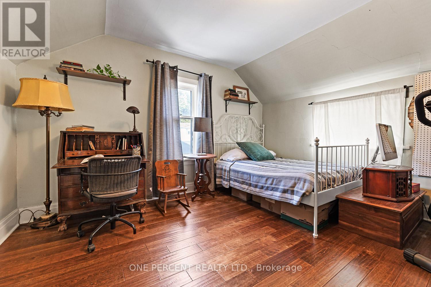 3 Bird Avenue, Brampton, Ontario  L6V 1K8 - Photo 17 - W12605184